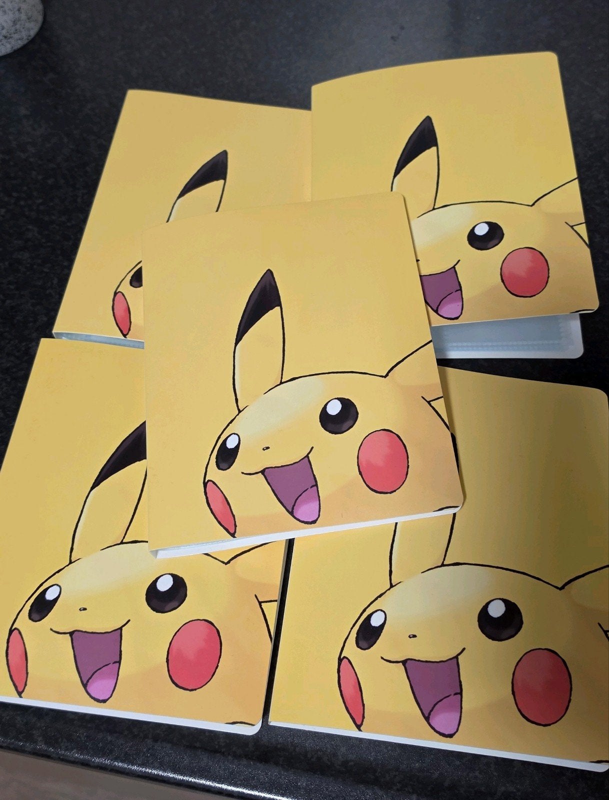 5x  Pikachu bindertjes/mapjes, Ophalen of Verzenden
