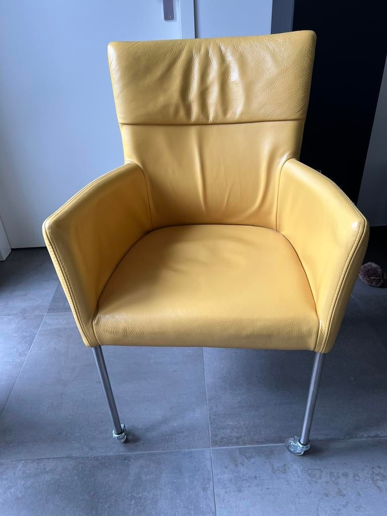 Eetkamer stoel echt leder kleur toledo giallo geel 4 stuks, Huis en Inrichting, Fauteuils, Ophalen of Verzenden, Zo goed als nieuw