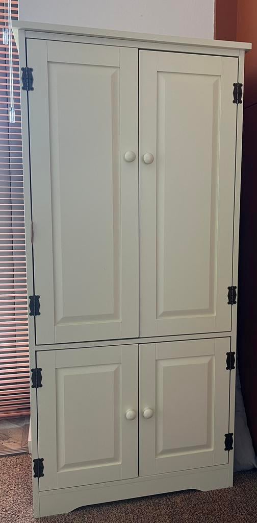 Cabinet with doors, Huis en Inrichting, Kasten | Computermeubels, Ophalen of Verzenden, Zo goed als nieuw