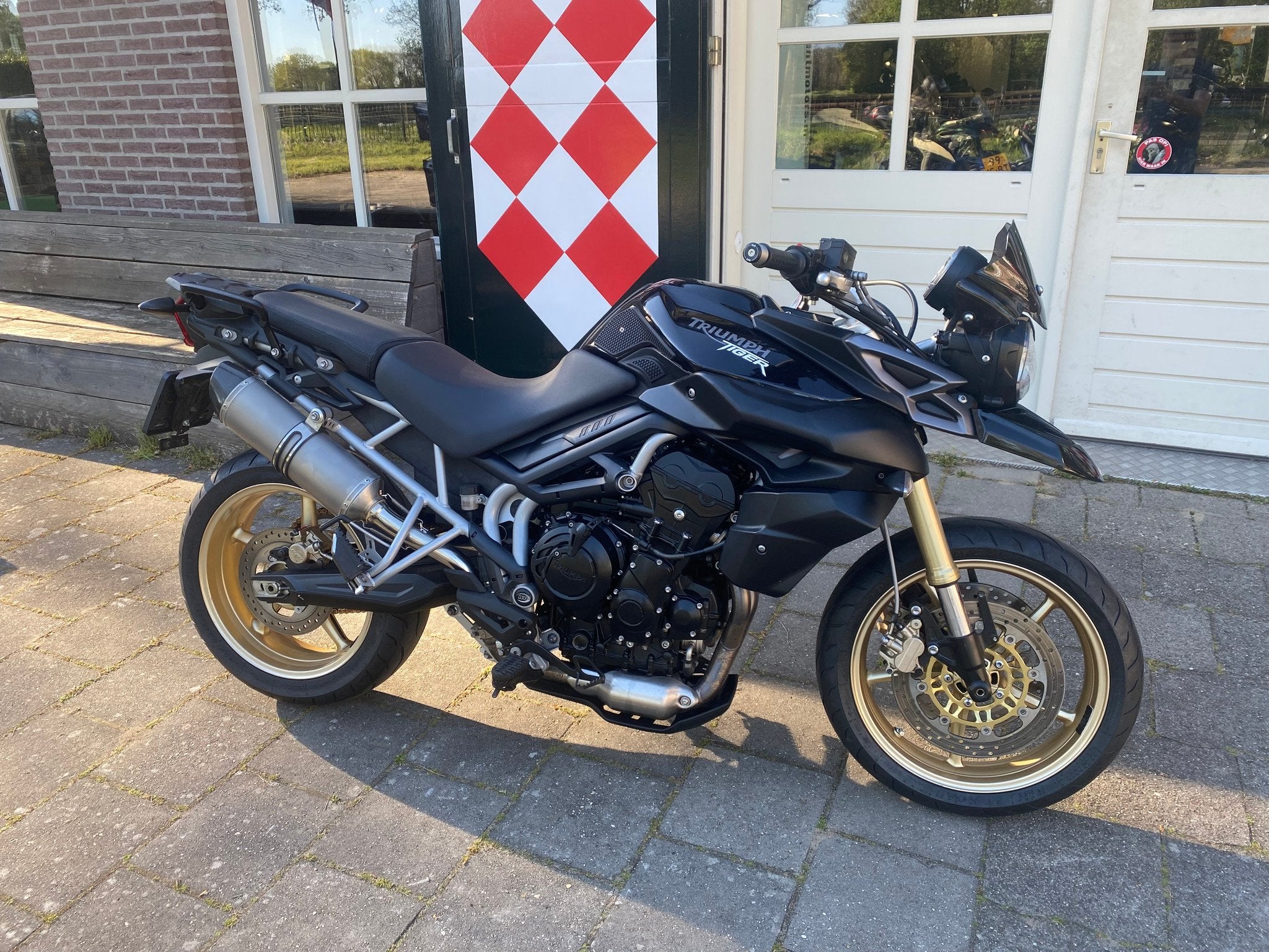 Triumph TIGER 800 SPORT EDITION (bj 2011), Motoren, Triumph Motorcycles Ltd., After.sales@triumph.co.uk, Meer dan 35 kW, Normandy Way
LE10 3BZ  Hinckley, GB