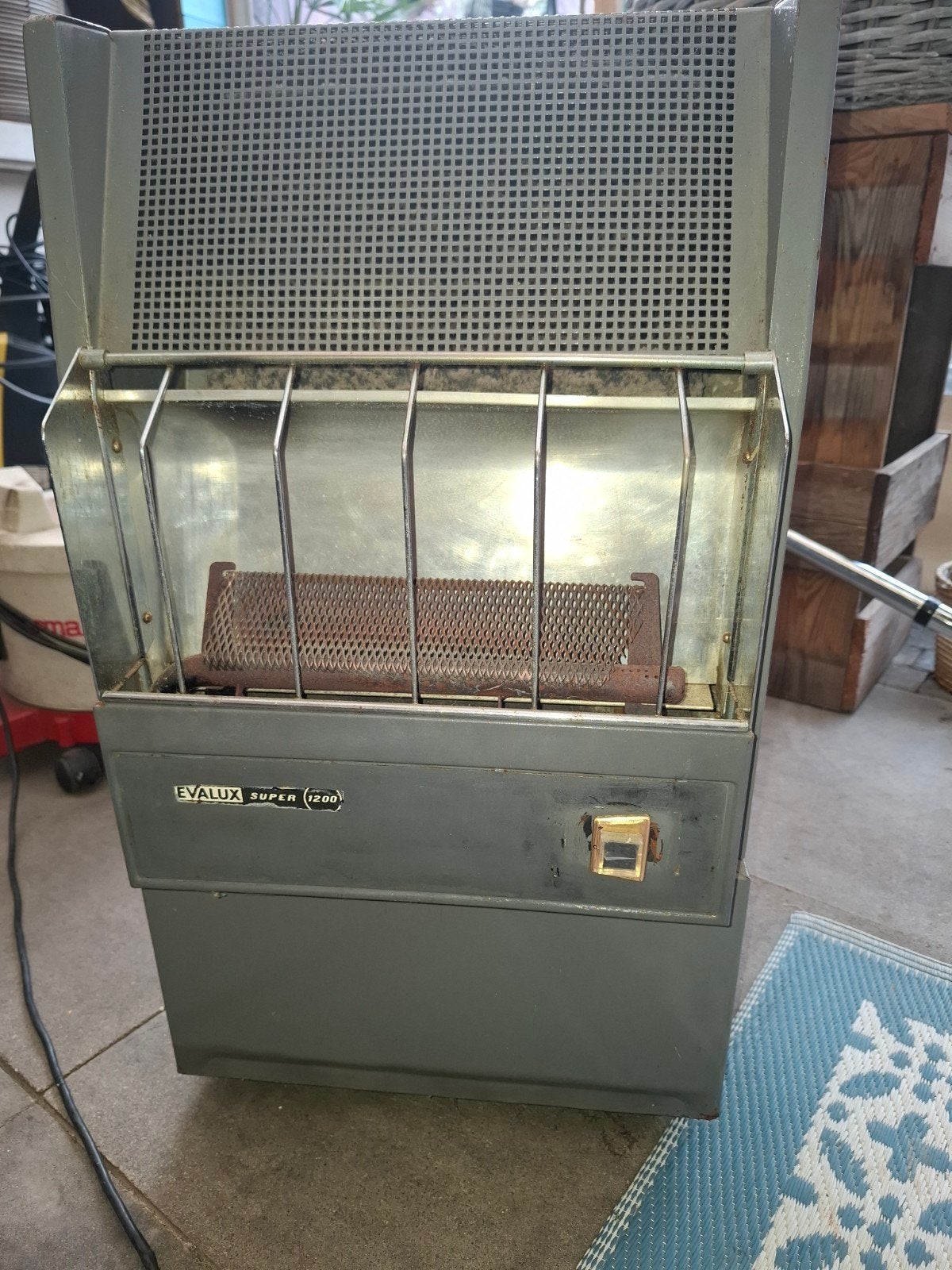 Evalux Super 1200 Propaankachel - Gebruikt, Ophalen
