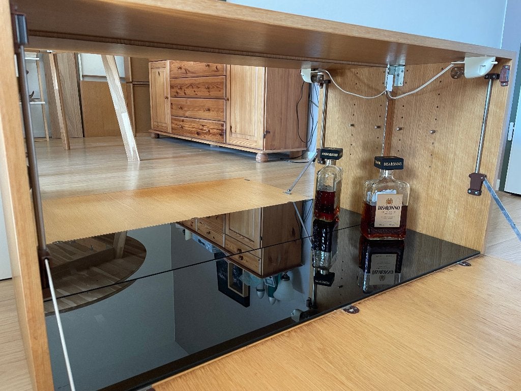 MOOIE grenen Barkast, Huis en Inrichting, Barren, Ophalen, Gebruikt