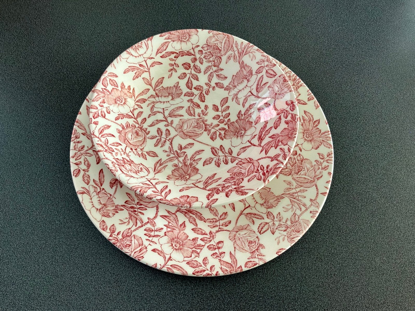 Churchill Pink Peony servies - Dinerbord en soepkom, Overige merken, Ophalen of Verzenden, Zo goed als nieuw, Bord(en)