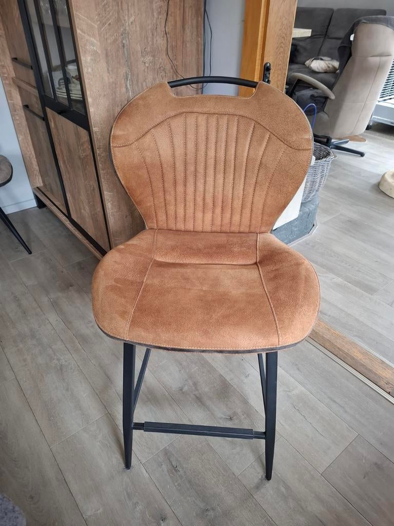 Nette barstoel, Ophalen, Met voetsteun, 60 tot 90 cm, Zo goed als nieuw