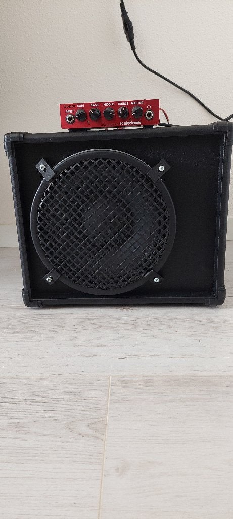 Basgitaar installatie, Ophalen of Verzenden, Zo goed als nieuw