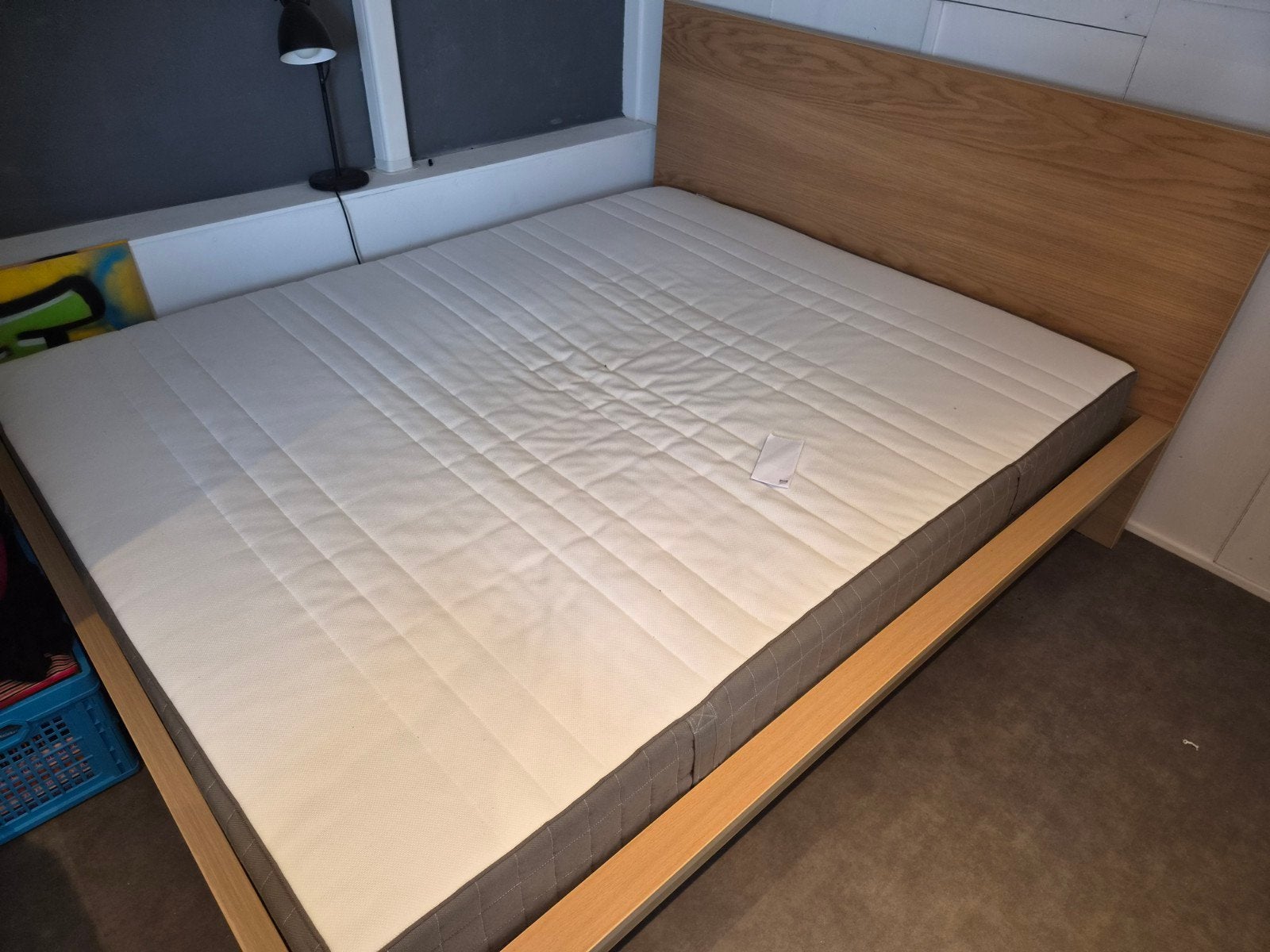 IKEA tweepersoonsbed met matras en lattenbodems, Huis en Inrichting, Ophalen, Beige, Tweepersoons, Zo goed als nieuw