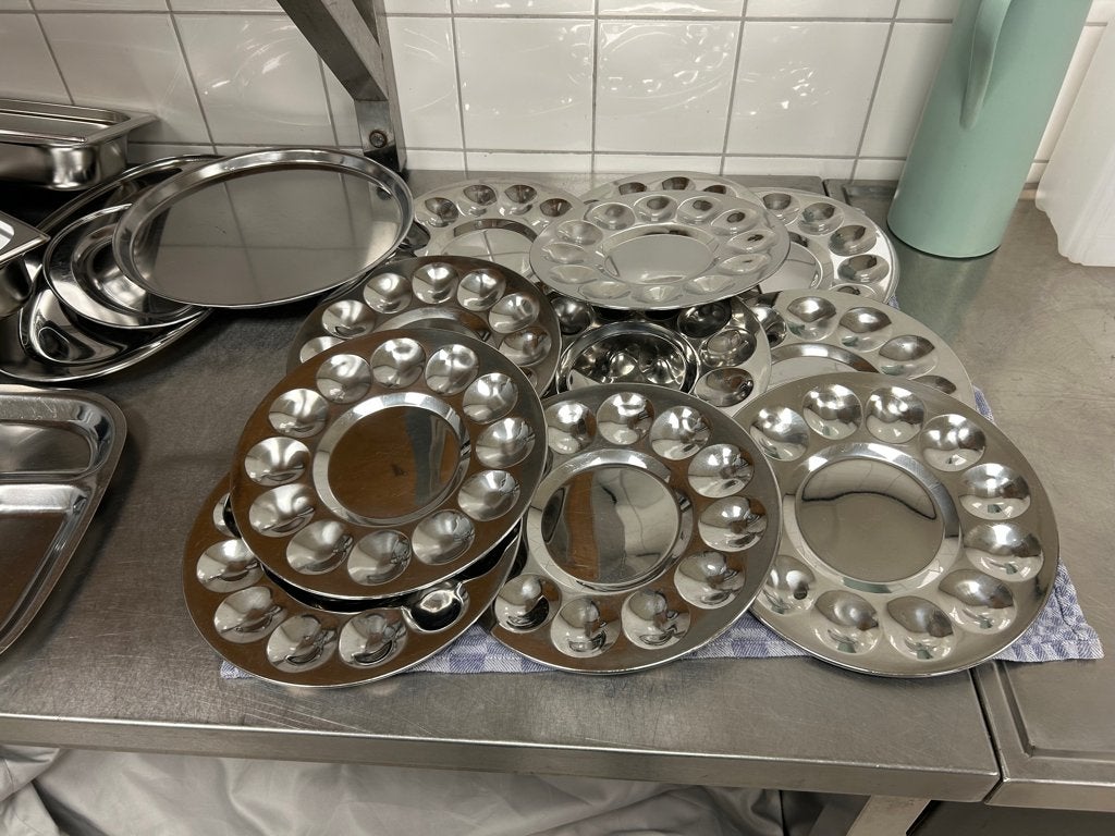 schalen, Ophalen of Verzenden, Overige stijlen, Metaal, Schaal of Schalen