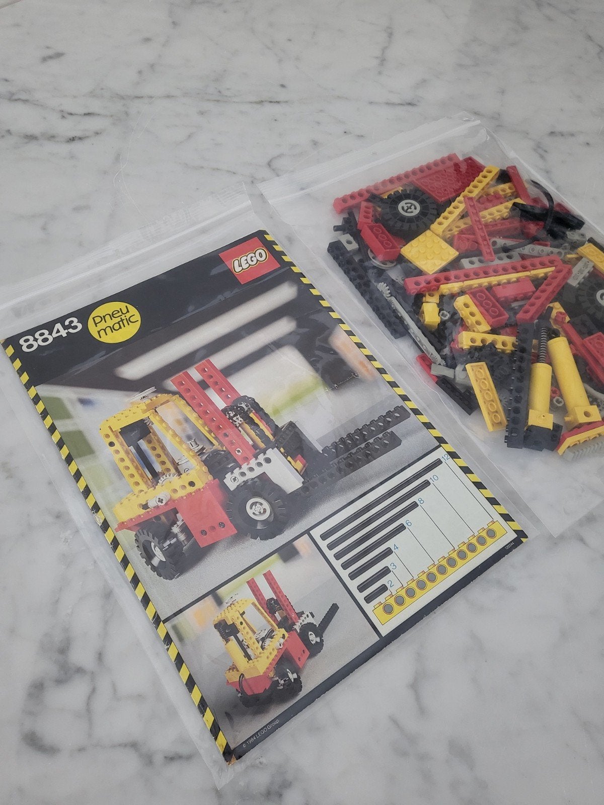 LEGO Technic 8843 Kraanwagen Pneumatic (1981), Ophalen of Verzenden, Gebruikt, Lego