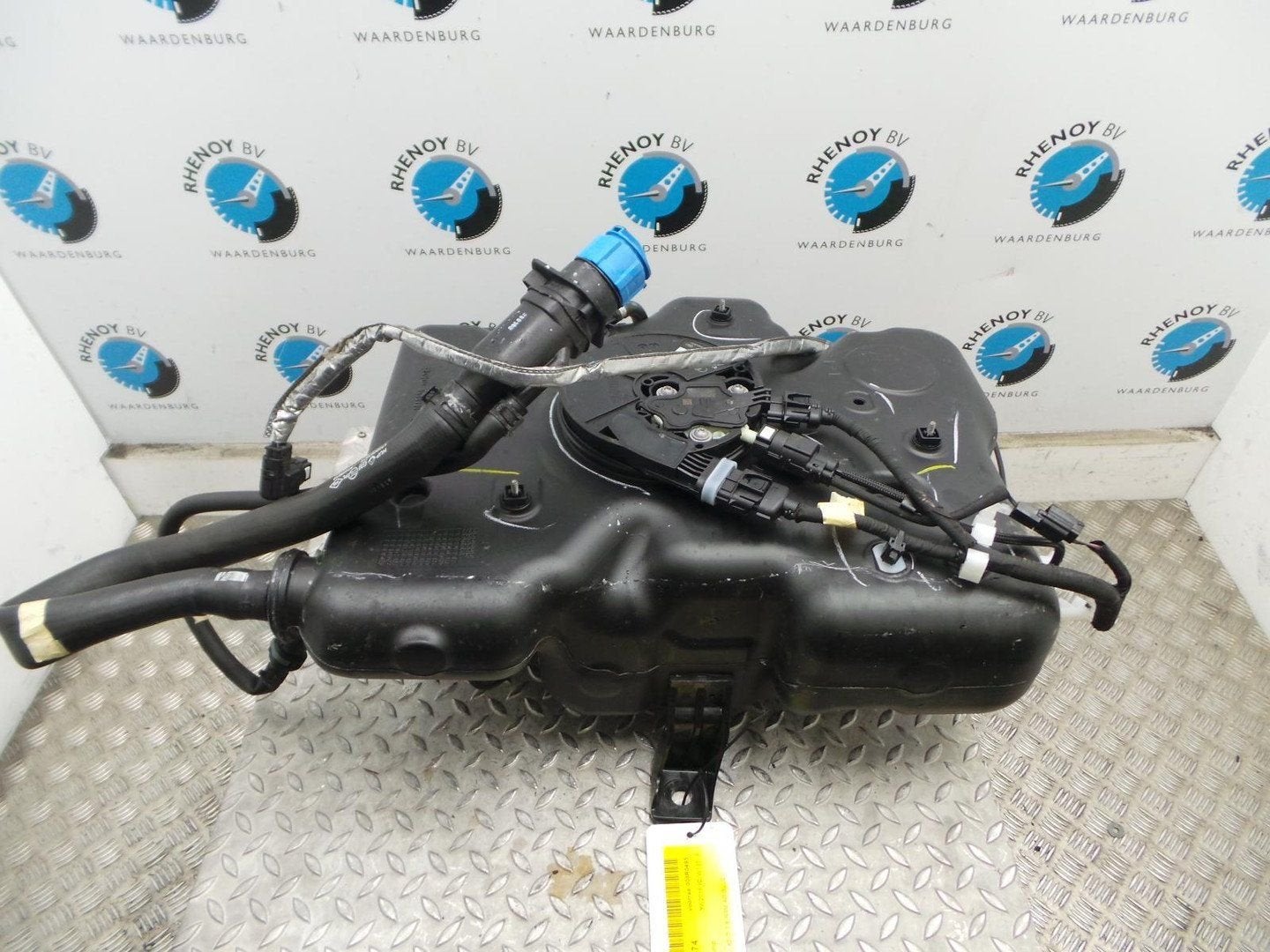 RENAULT TRAFIC ADBLUE POMP 2016, Ophalen of Verzenden, Gebruikt, Stiba lid