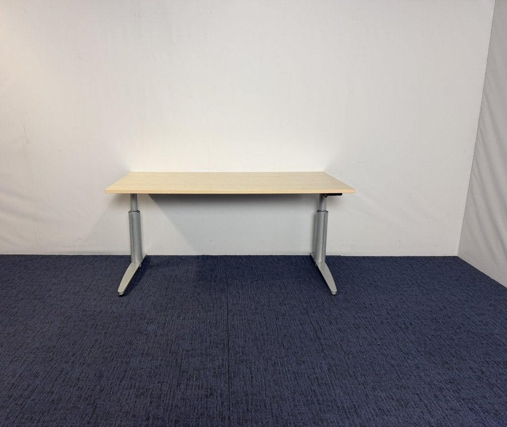 2 x Bureau Palmberg (slinger), ahorn blad, 160 x 80 cm., Huis en Inrichting, Bureaus, Ophalen, 160 cm, Gebruikt, In hoogte verstelbaar