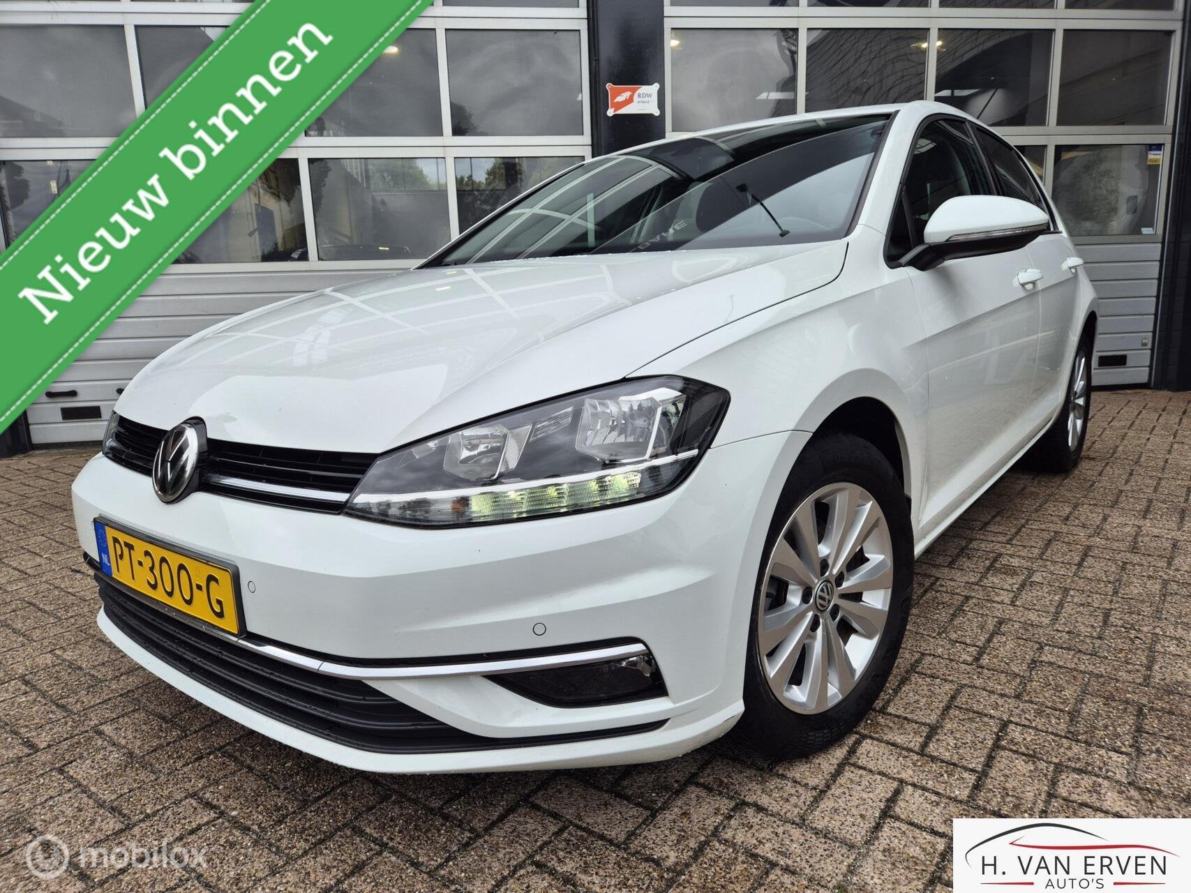 Volkswagen Golf 1.6 TDI DIGITALE COCKPIT ADAPTIVE APPLE CAR, Auto's, Volkswagen, Voorwielaandrijving, Euro 6, 4 cilinders, 116 pk