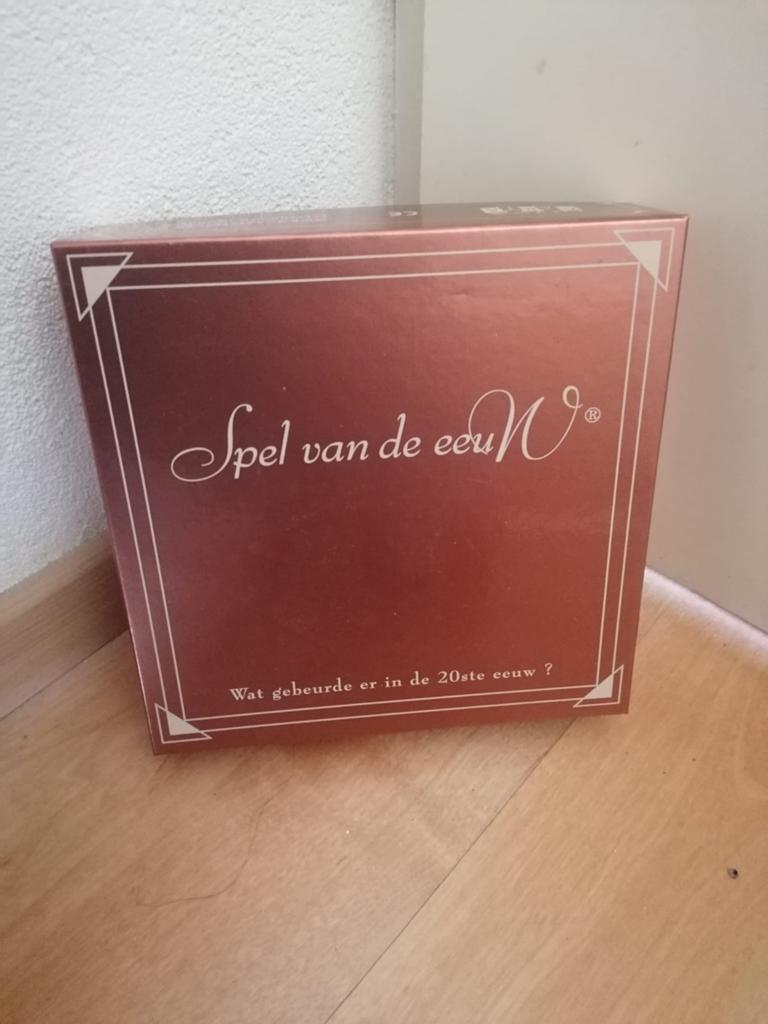 Compleet spel van de eeuw, Hobby en Vrije tijd, Gezelschapsspellen | Bordspellen, Zo goed als nieuw, Ophalen of Verzenden