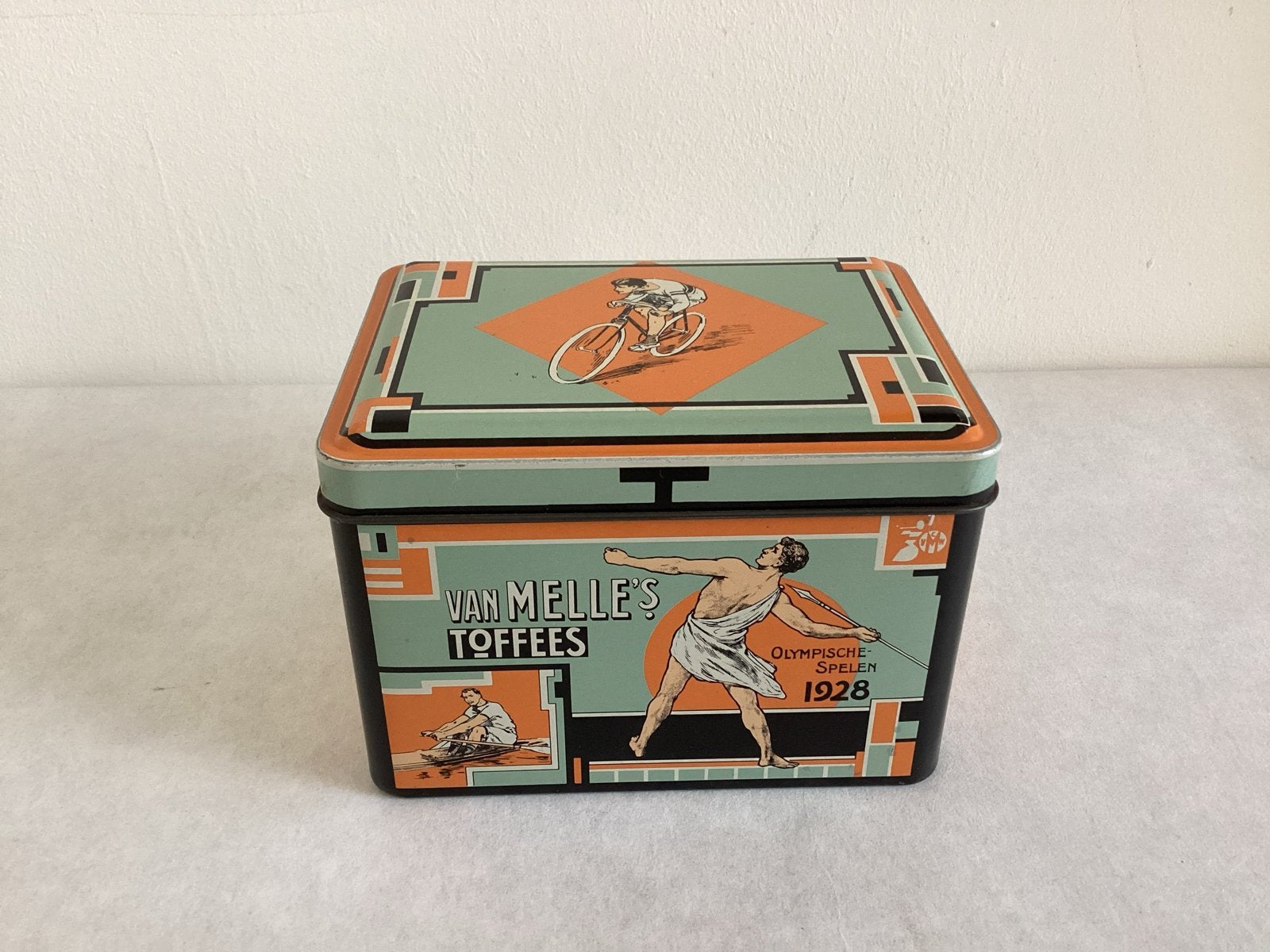 Vintage Van Melle's Toffees blikje Olympische Spelen 1928, Verzamelen, Blikken, Ophalen of Verzenden, Gebruikt, Overige, Van Nelle