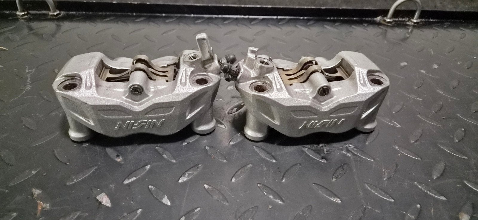 Nissin remklauwen suzuki bking 108mm, Ophalen of Verzenden