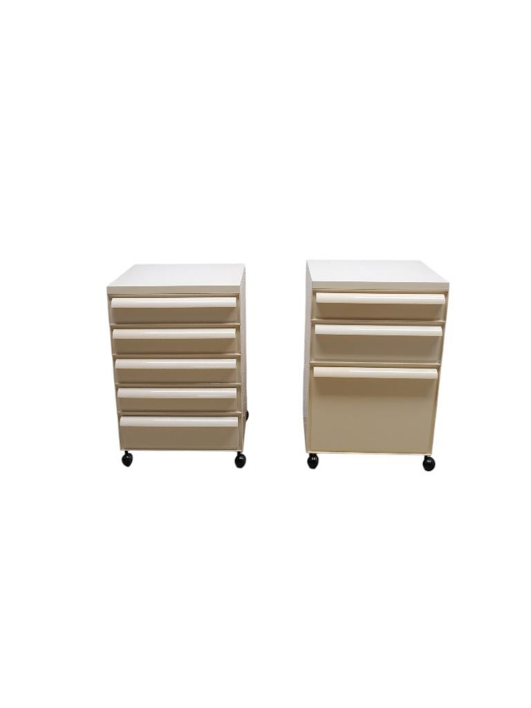 Set van 2 Kartell nachtkastjes, Huis en Inrichting, Slaapkamer | Nachtkastjes, Ophalen, Kunststof, Gebruikt, Minder dan 45 cm