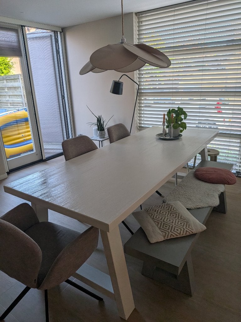 Eettafel, hout, wit merk Zuiver, Huis en Inrichting, Tafels | Eettafels, Ophalen, Gebruikt, 200 cm of meer, 50 tot 100 cm