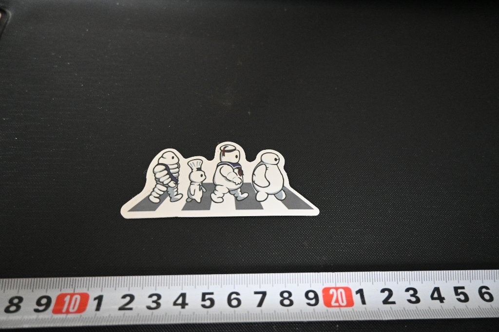 sticker Ghostbusters op zebrapad als Beatles, Ophalen of Verzenden, Zo goed als nieuw