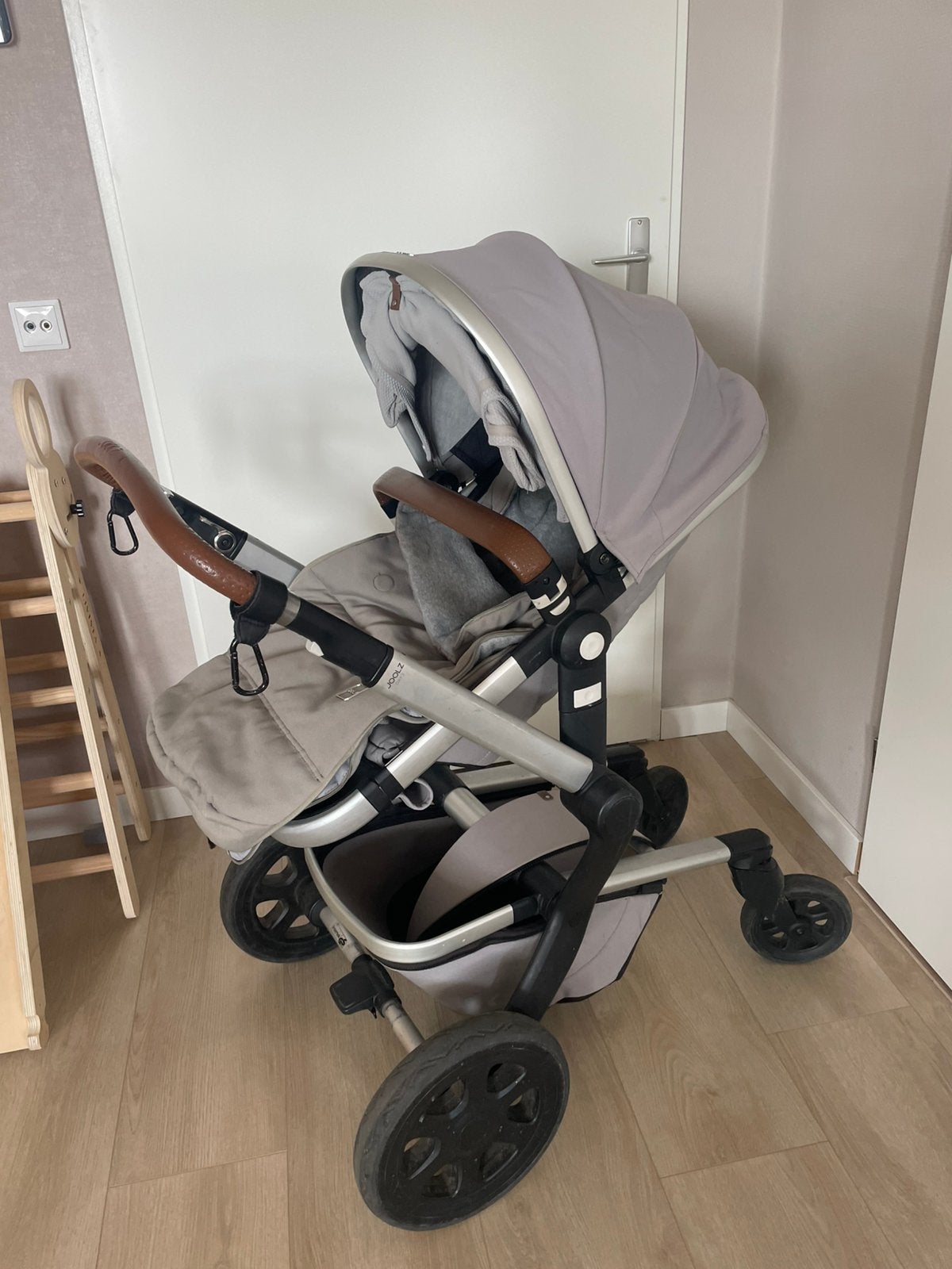 Joolz day 3 kinderwagen te koop, Kinderen en Baby's, Kinderwagens en Combinaties, Gebruikt, Verstelbare duwstang, Ophalen, Kinderwagen