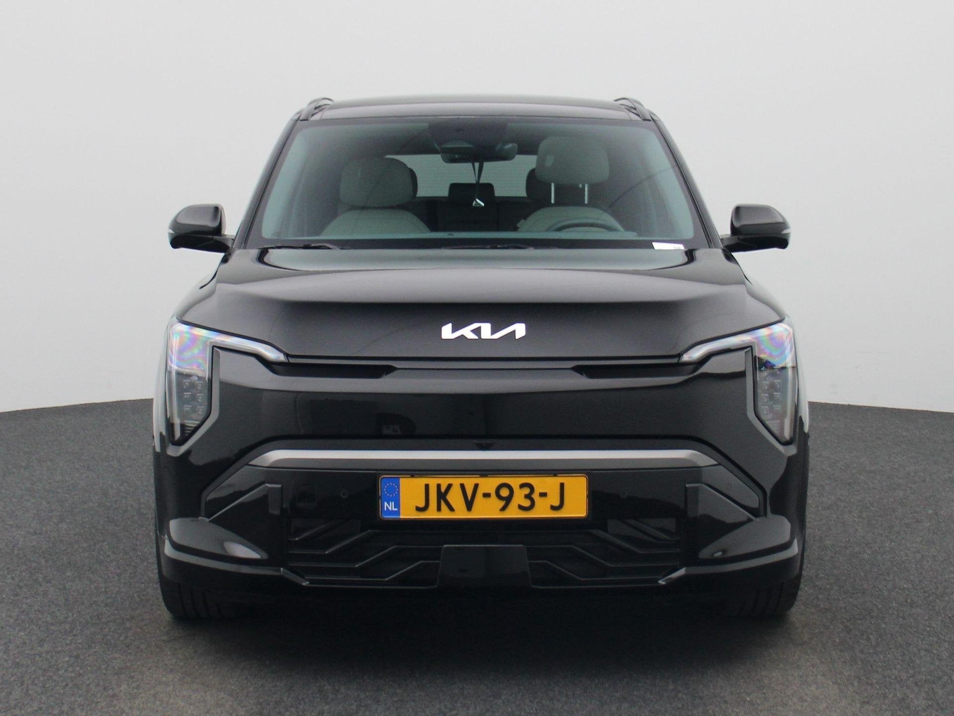 Kia EV3 GT-PlusLine 81.4 kWh | LED | Harman Kardon | Stoelve, Auto's, Kia, Zwart, Origineel Nederlands, 204 pk, 1000 kg