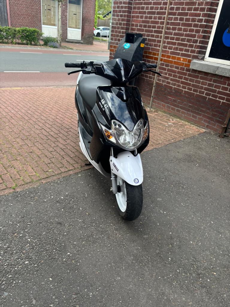 Yamaha jog r 70cc teruil, Fietsen en Brommers, Scooters | Yamaha, Ophalen of Verzenden, Zo goed als nieuw, Tweetakt, JogR of RR