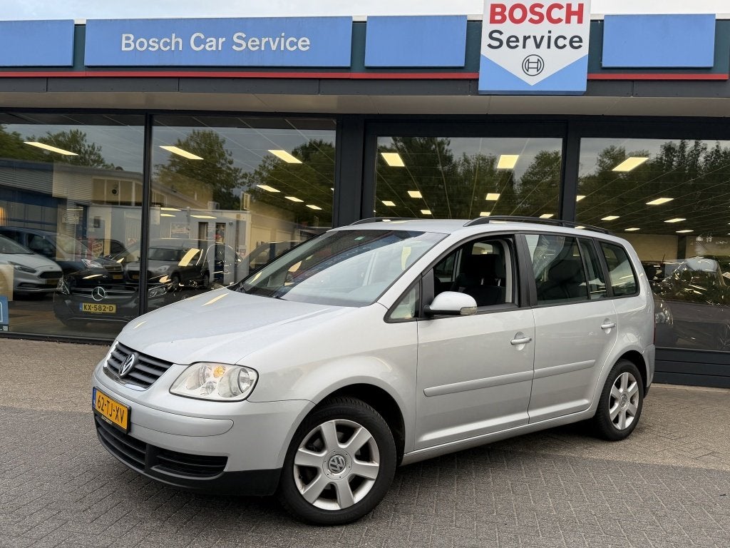 Volkswagen Touran 2.0-16V FSI Business “NAP” Clima/Cruis, Gebruikt, 4 cilinders, Bedrijf, Handgeschakeld