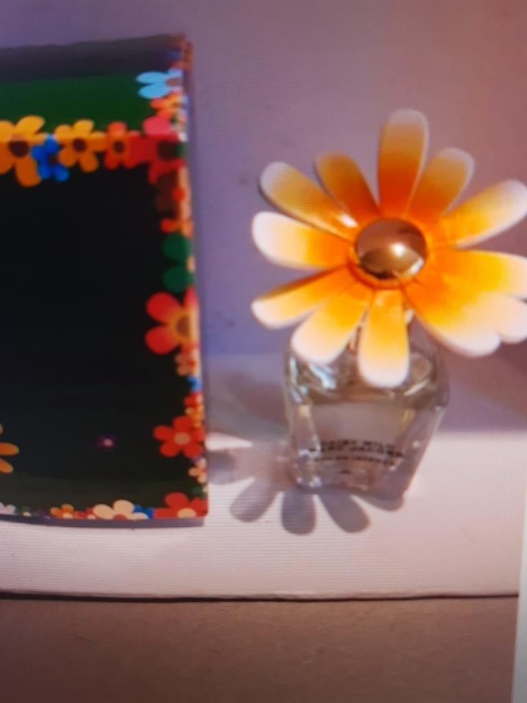 Marc Jacobs Daisy Wild eau so intense parfumminiatuur, Ophalen of Verzenden, Nieuw, Miniatuur, Gevuld