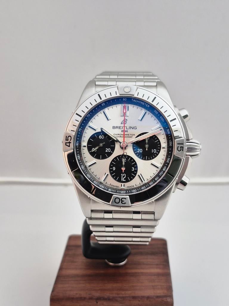 Breitling Chronomat 42 B01 Panda dial, Ophalen of Verzenden, Zo goed als nieuw