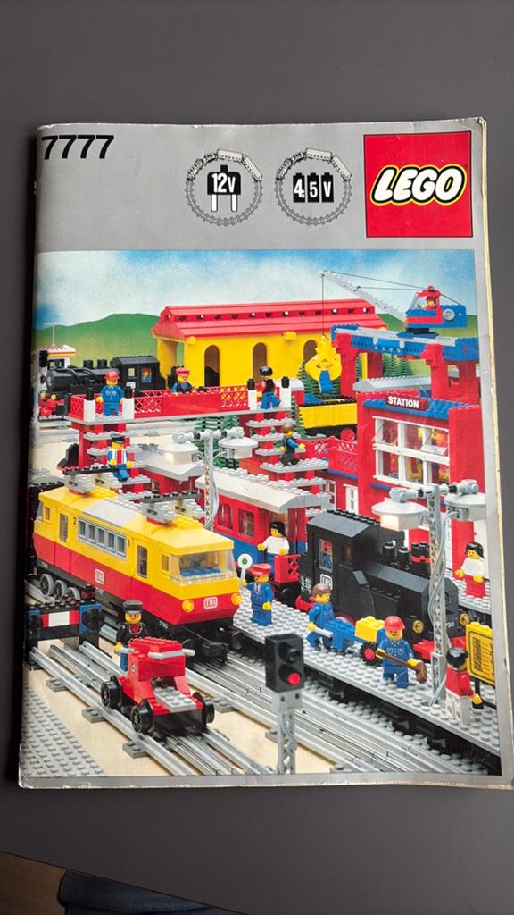Lego 7777 12V en 4,5V Ideeënboek, Kinderen en Baby's, Speelgoed | Duplo en Lego, Overige thema's, Lego, Overige typen, Ophalen of Verzenden