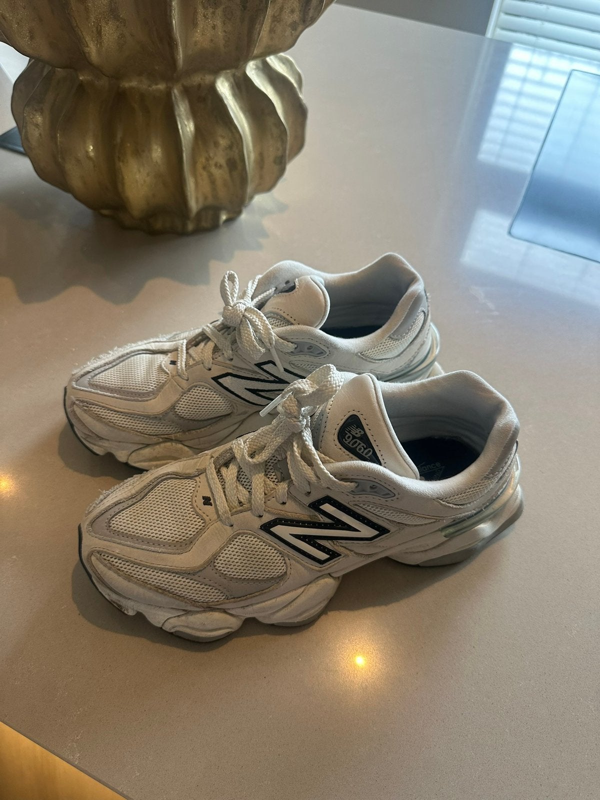 New Balance 9069, Ophalen of Verzenden, Zo goed als nieuw, Grijs, Sneakers of Gympen