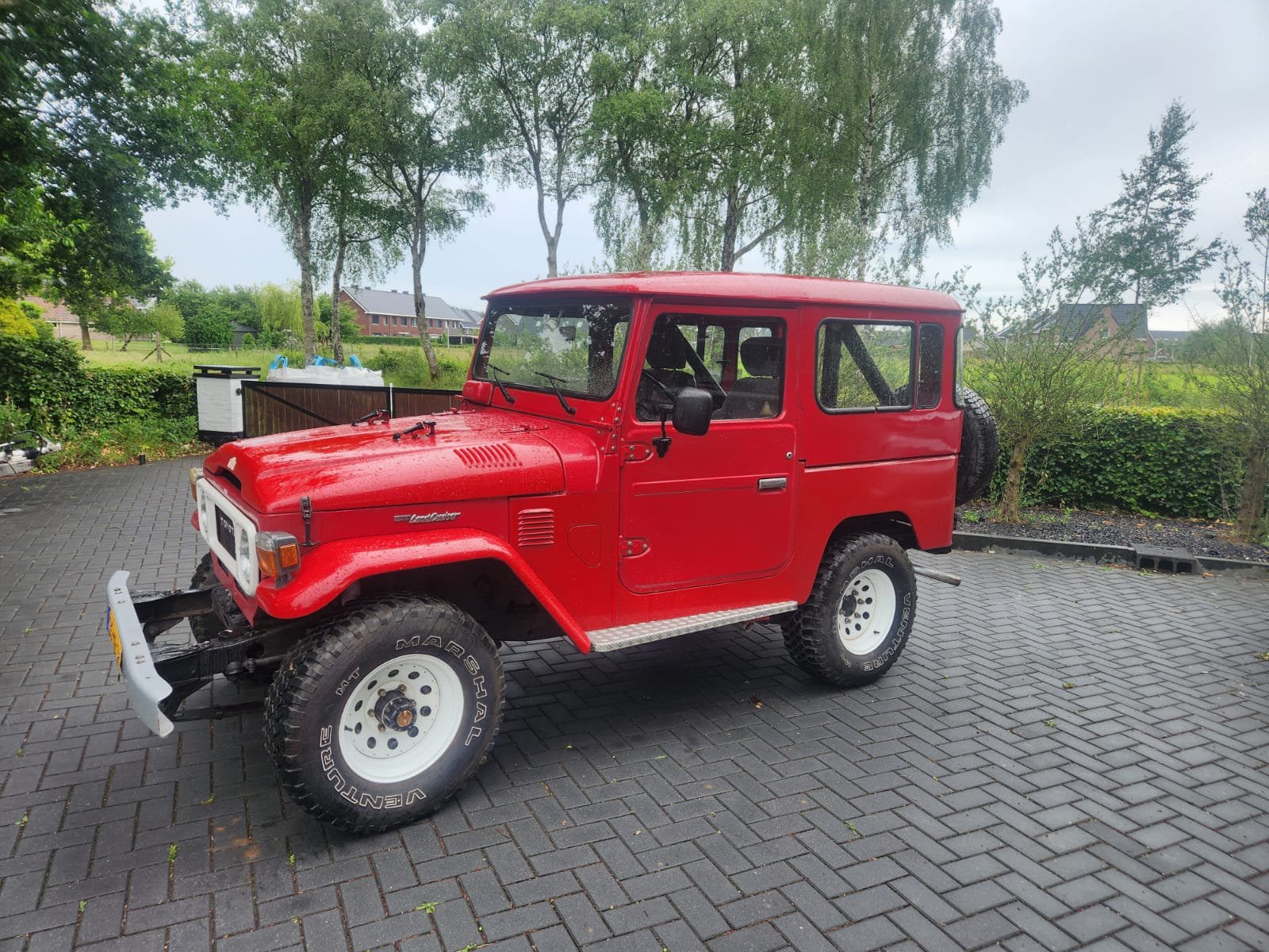 Toyota Land Cruiser 1980, Stof, 4 cilinders, Open dak, 3000 kg