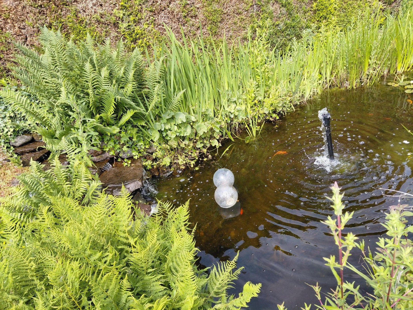 Vijver pomp met fontein en lampjes, Tuin en Terras, Vijvers, Ophalen, Gebruikt