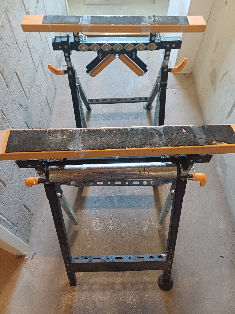 2 stalen schragen, Ophalen of Verzenden, Gebruikt, 70 tot 120 cm, Inklapbaar