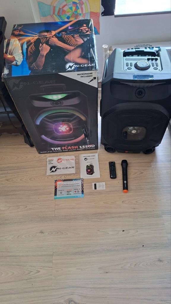 N-GEAR The Flash 1550D Karaoke Set met Microfoon, Ophalen, Zo goed als nieuw, Complete set