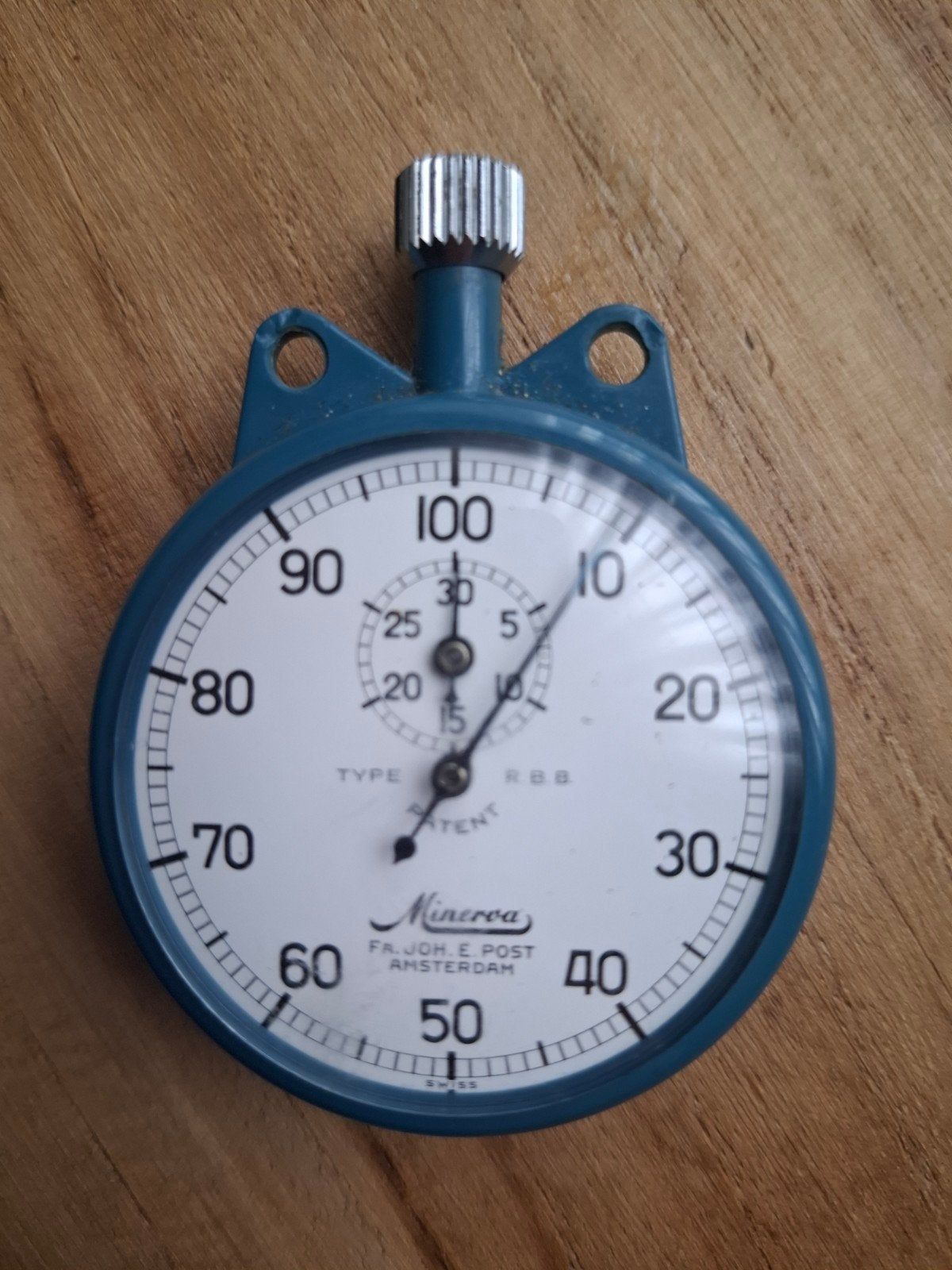 Minerva vintage stopwatch, Ophalen