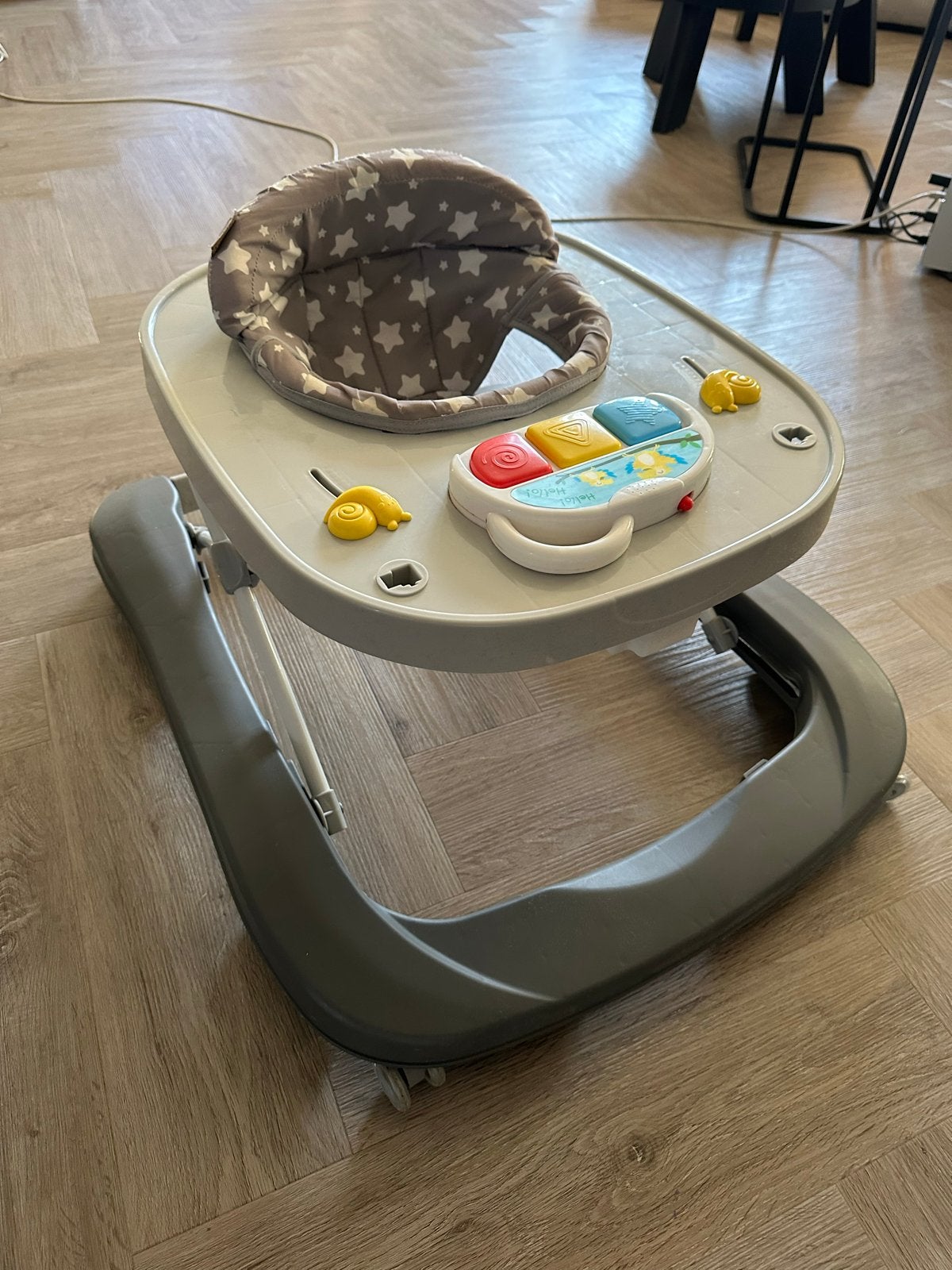 Loopwagen voor baby's in goede staat, Kinderen en Baby's, Overige Kinderen en Baby's, Ophalen, Zo goed als nieuw