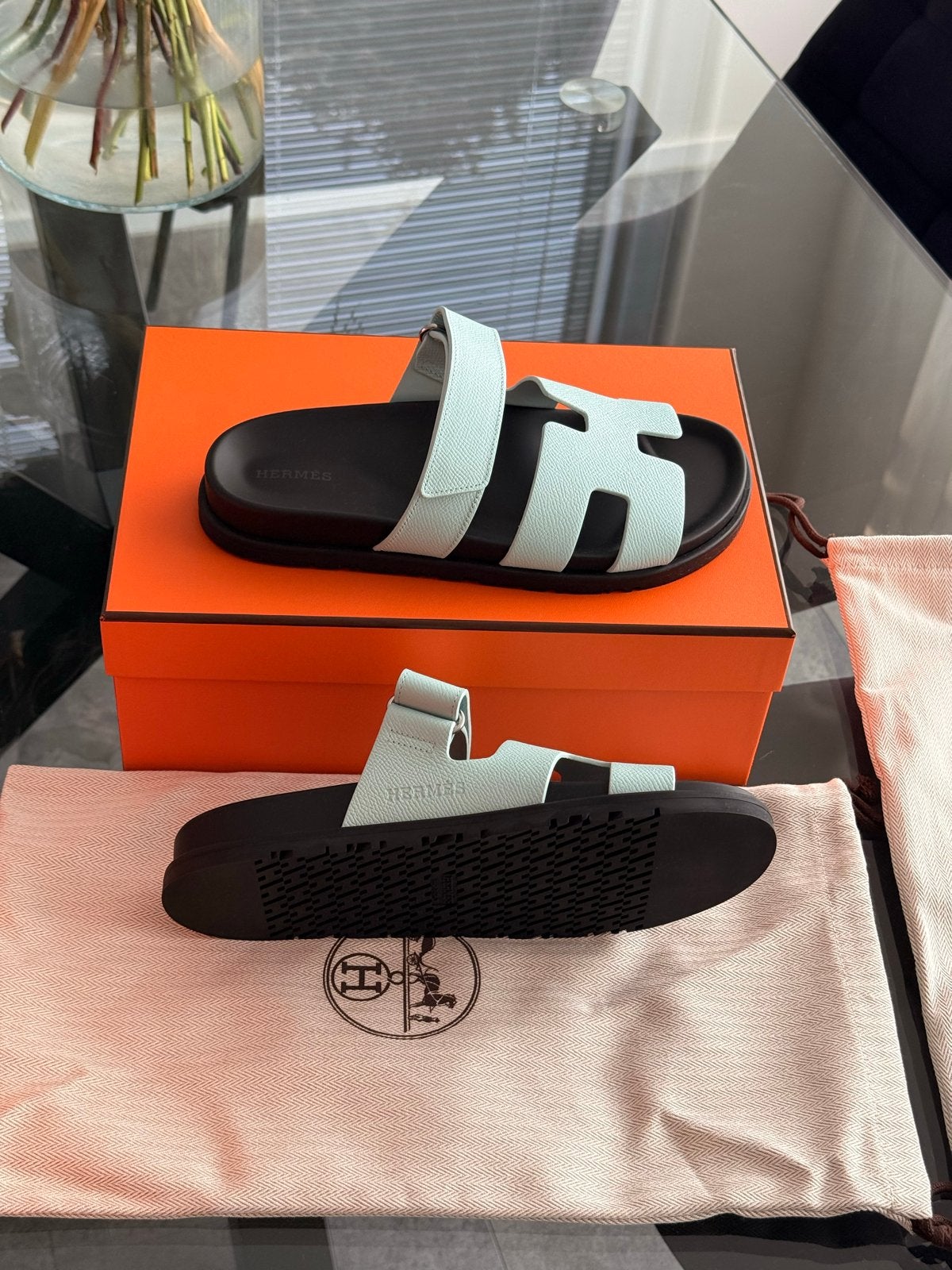Hermès Chypre Bleu Cristaux sandalen maat 39, Kleding | Dames, Slippers, Blauw, Nieuw, Ophalen of Verzenden