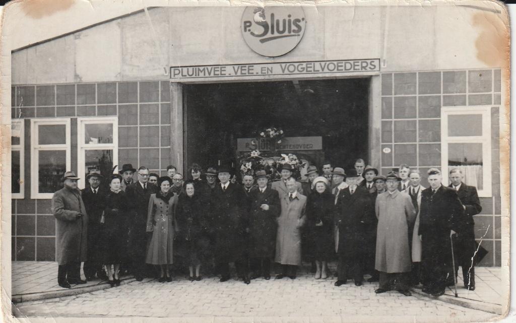 P.Sluis    Voeders, Ophalen of Verzenden, 1940 tot 1960, Ongelopen, Zeeland