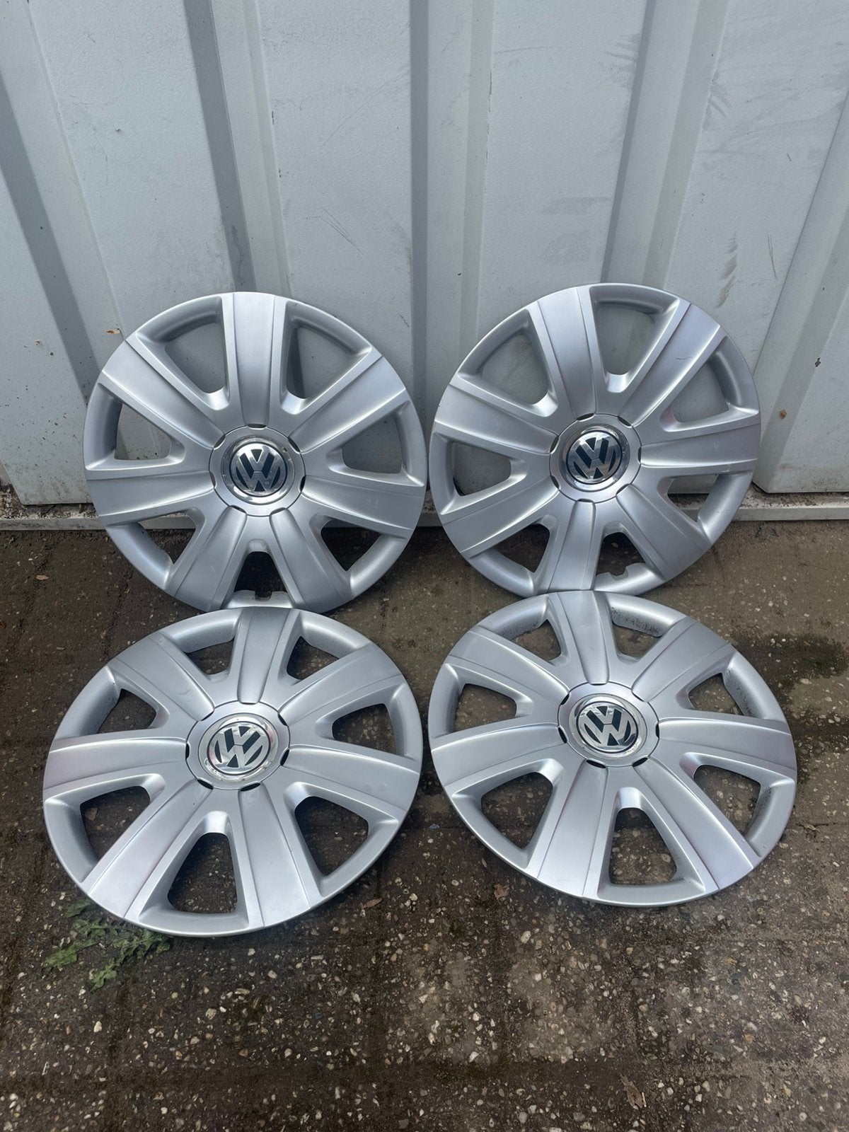 Volkswagen wielsoppen 16 inch, Auto diversen, Wieldoppen, Ophalen of Verzenden, Zo goed als nieuw