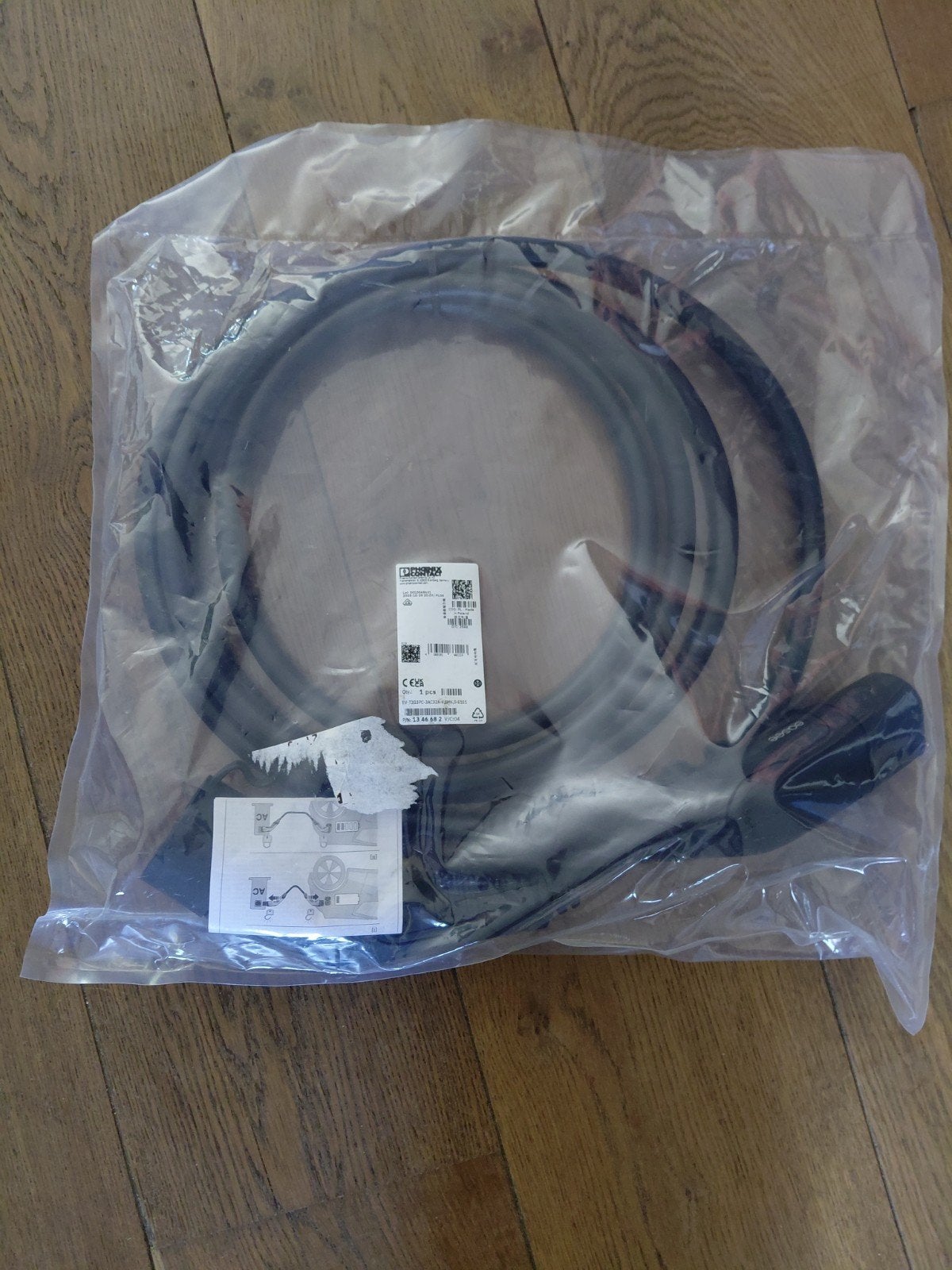 Phoenix Contact EV-laadkabel 4m - Type 2, 32A, 3-fase, Ophalen, Nieuw