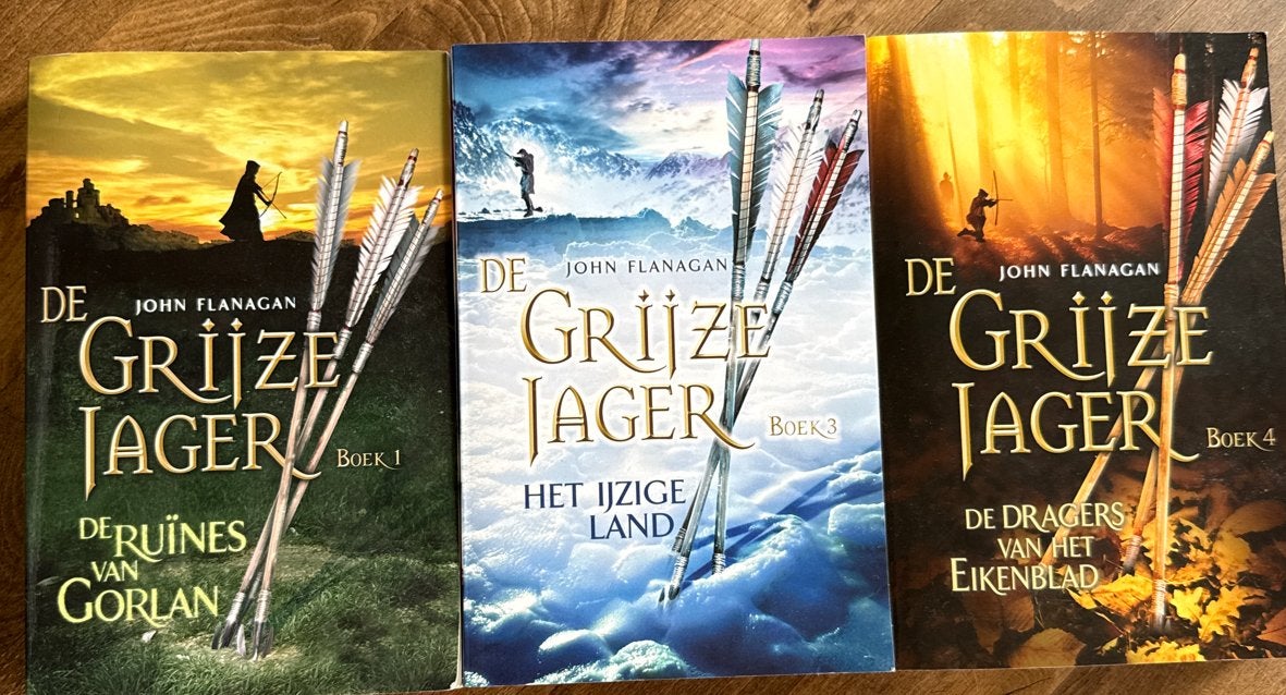 De Grijze Jager boekenreeks - John Flanagan (3 boeken), Boeken, Ophalen of Verzenden, Zo goed als nieuw