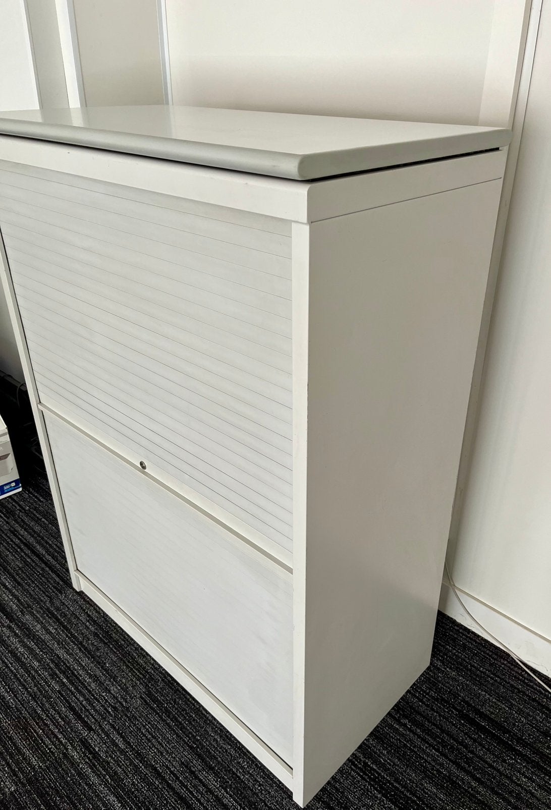 Metalen roldeur kast, Huis en Inrichting, Kasten | Roldeurkasten en Archiefkasten, Ophalen, Gebruikt, 100 tot 150 cm, 100 tot 150 cm