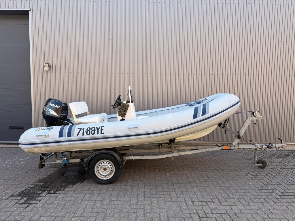 AB inflatables VST 430 50pk Suzuki|Trailer|Rib/Rubberboot, Watersport en Boten, Gebruikt, Peddels, 5 m, 2 m