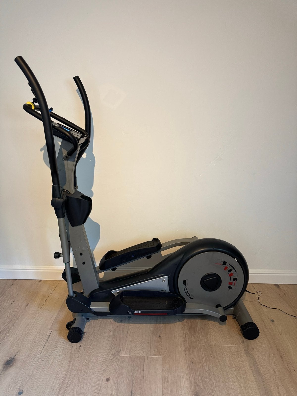Focus Crosstrainer, Ophalen, Armen, Zo goed als nieuw, Crosstrainer