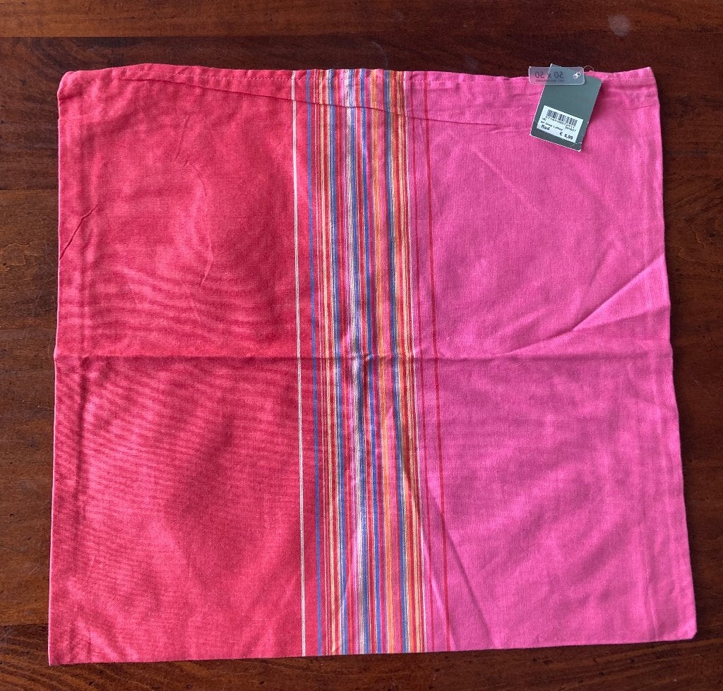 Nieuw gestreept kussenhoesje (3), Huis en Inrichting, Woonaccessoires | Kussens, Ophalen of Verzenden, Nieuw, Overige kleuren