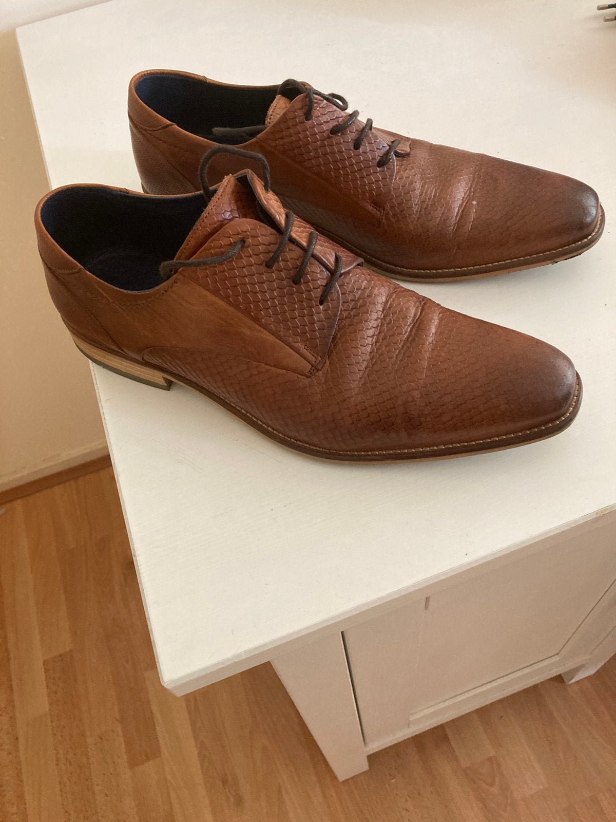 Prachtige cognac leren herenschoenen maat 42 (ZGAN), Ophalen, Zo goed als nieuw, Bruin