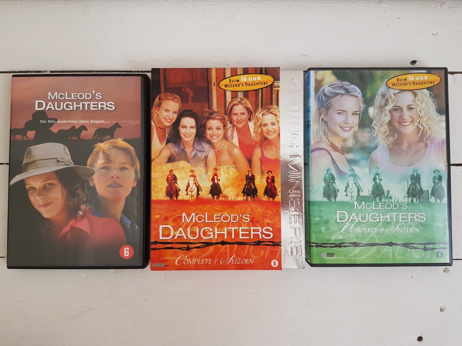 McLeod's daughters film en seizoen 1 en 2 op dvd, Ophalen of Verzenden, Zo goed als nieuw