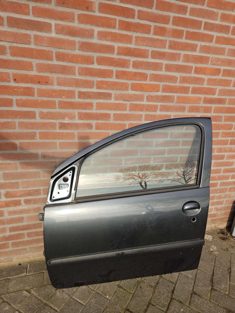 LINKER VOORDEUR PEUGEOT 107 / CITROEN C1  / TOYOTA AYGO, Auto-onderdelen, Niet ingevuld, Gebruikt, Citroën, Deur