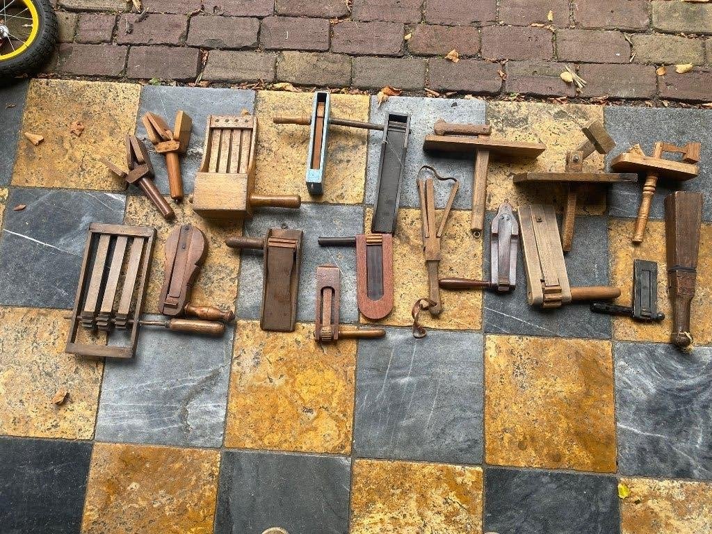 antieke kleppers en ratels, dorpsomroeper vogelverschrikker, Ophalen of Verzenden