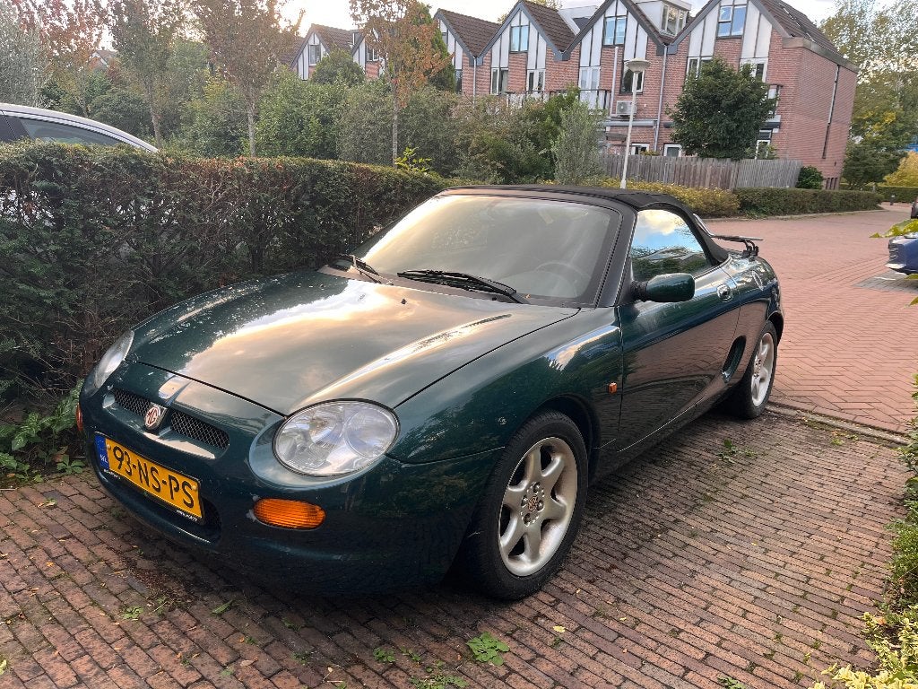 MG F 1.8i 1997 | Geen APK | Opknappen of onderdelen, Auto's, Achterwielaandrijving, 4 cilinders, Cabriolet, Handgeschakeld