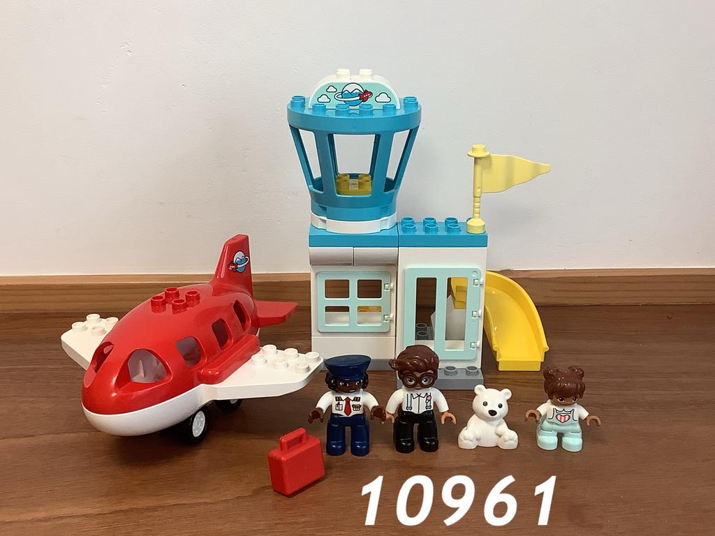 Duplo vliegtuig en vliegveld 10961 (compleet) 1, Ophalen of Verzenden, Zo goed als nieuw, Complete set, Duplo
